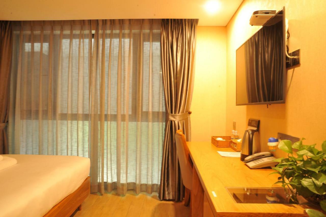 Imperial Saigon Hotel Hô Chi Minh-Ville Extérieur photo